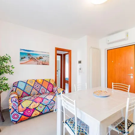 Guesthost - Your Dream In Awaits!