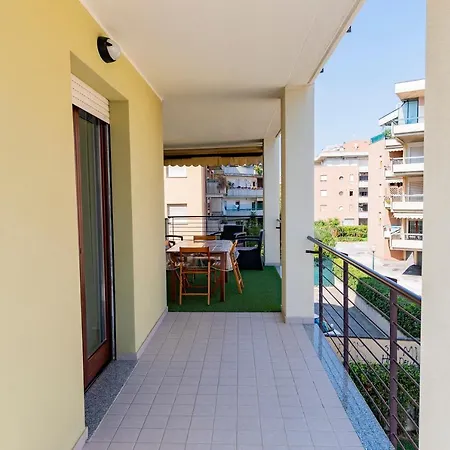 Apartament Guesthost - Your Dream In Awaits! *