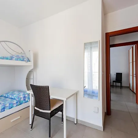 Guesthost - Your Dream In Awaits! Apartament